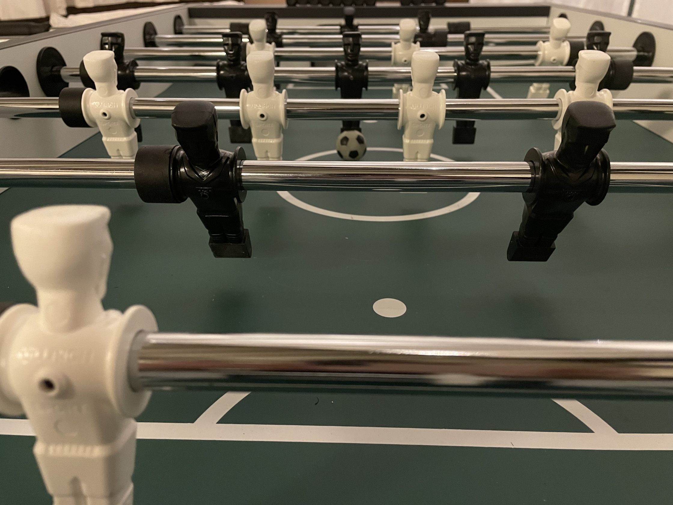 Ein Kicker für die Pfarrscheune